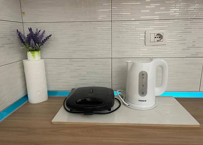 Durres Escape By Sea